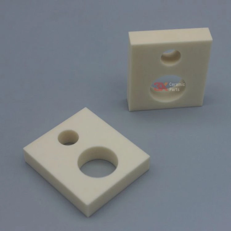 99氧化铝打孔陶瓷板