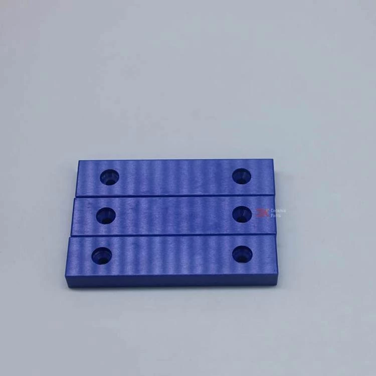 蓝色氧化锆陶瓷打孔垫块